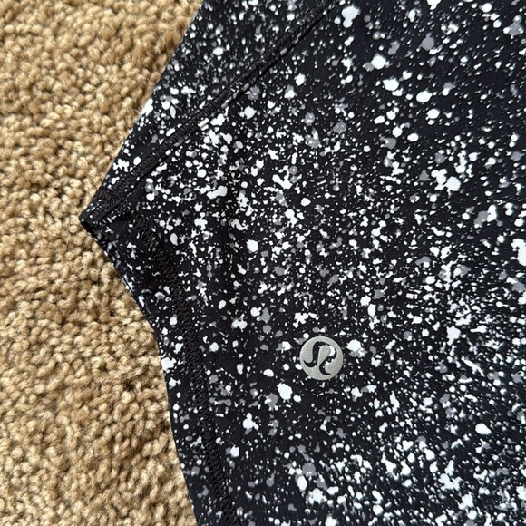 Lululemon Sculpt Tank Splatter Design White Black - Picture 7 of 9